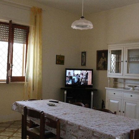 Villetta Bianca Torre Suda Buitenkant foto